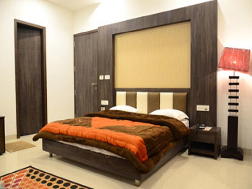 Hotel Popular Amritsar Room photo